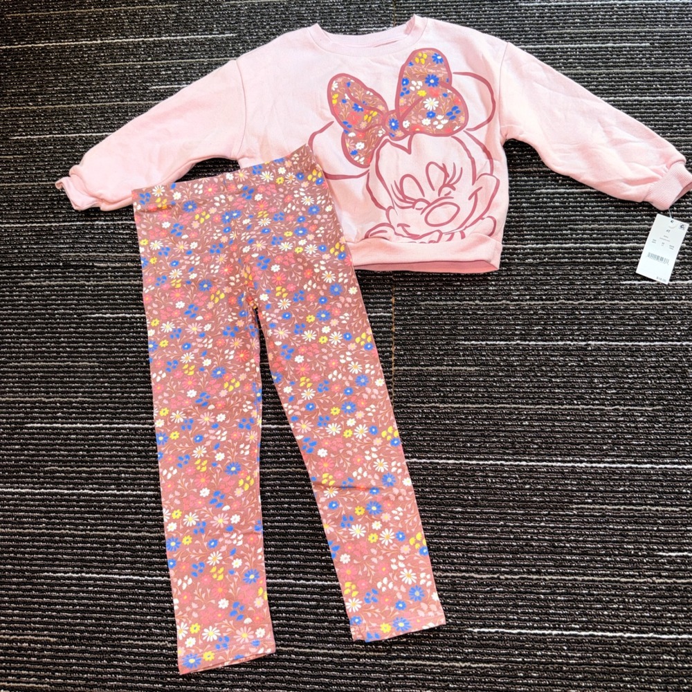 Disney Minnie Mouse Sweatshirt Leggings Set 4T NEW Pink Floral 2pc Outfit